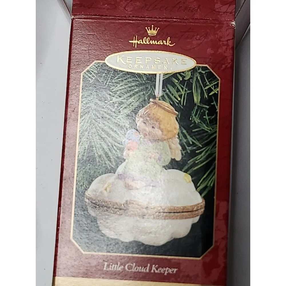 Hallmark Keepsake Ornament – Little Cloud Keeper (1999)